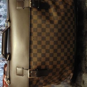 16x12 lv carry on luggage new never used